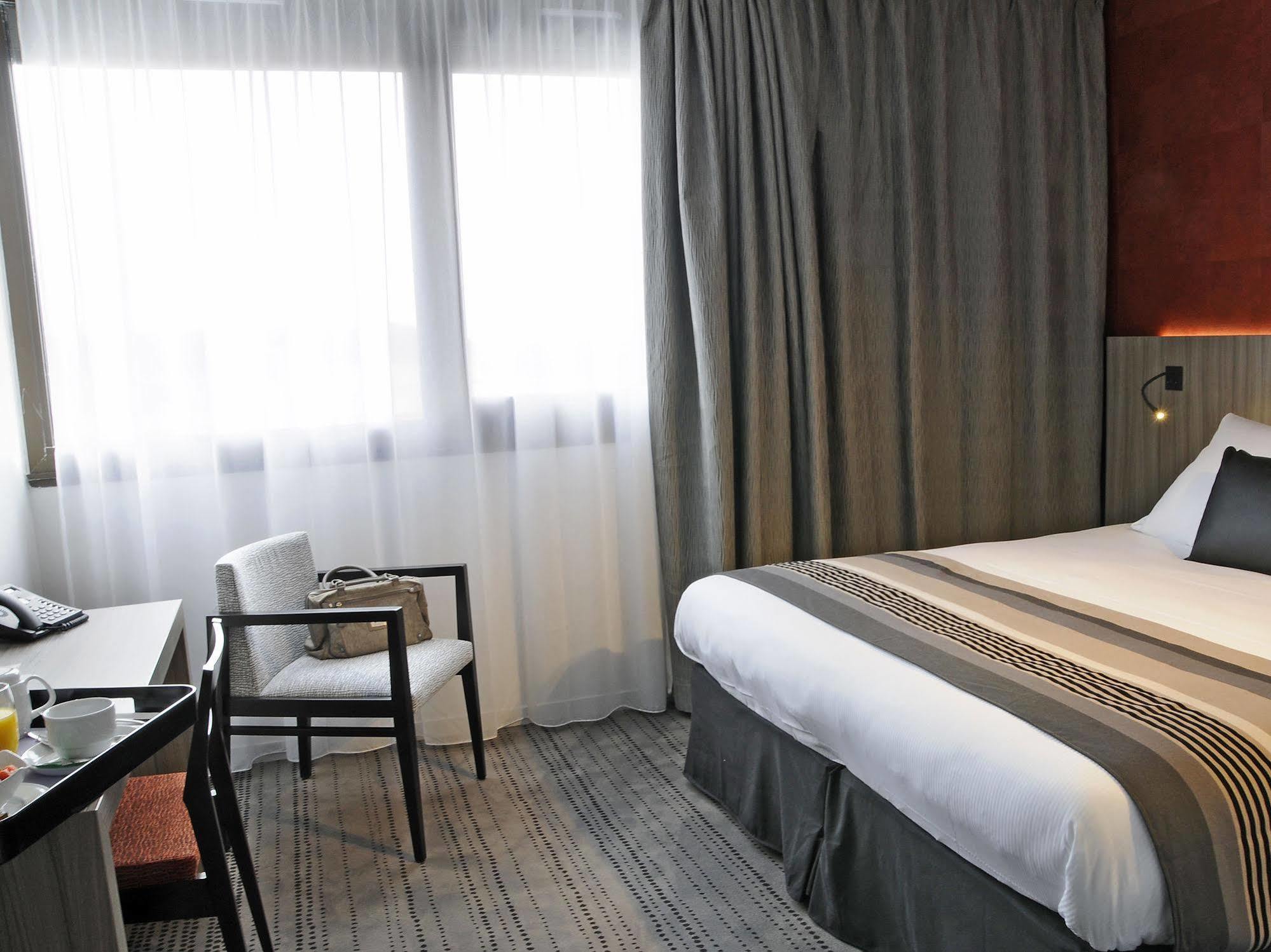 Best Western Plus Hotel & Spa De Chassieu Exterior foto